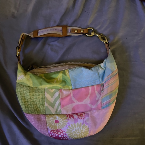 Patchwork Coach Shoulder purse - Picture 3 of 4